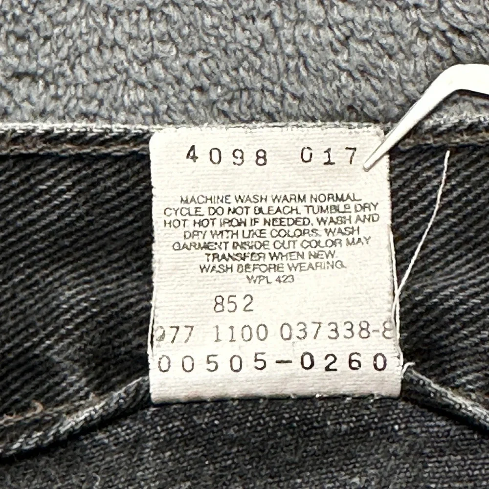 Vintage Levi's 505 Jeans Mens 36x34 Black Regular Fit Straight Leg (36x33)